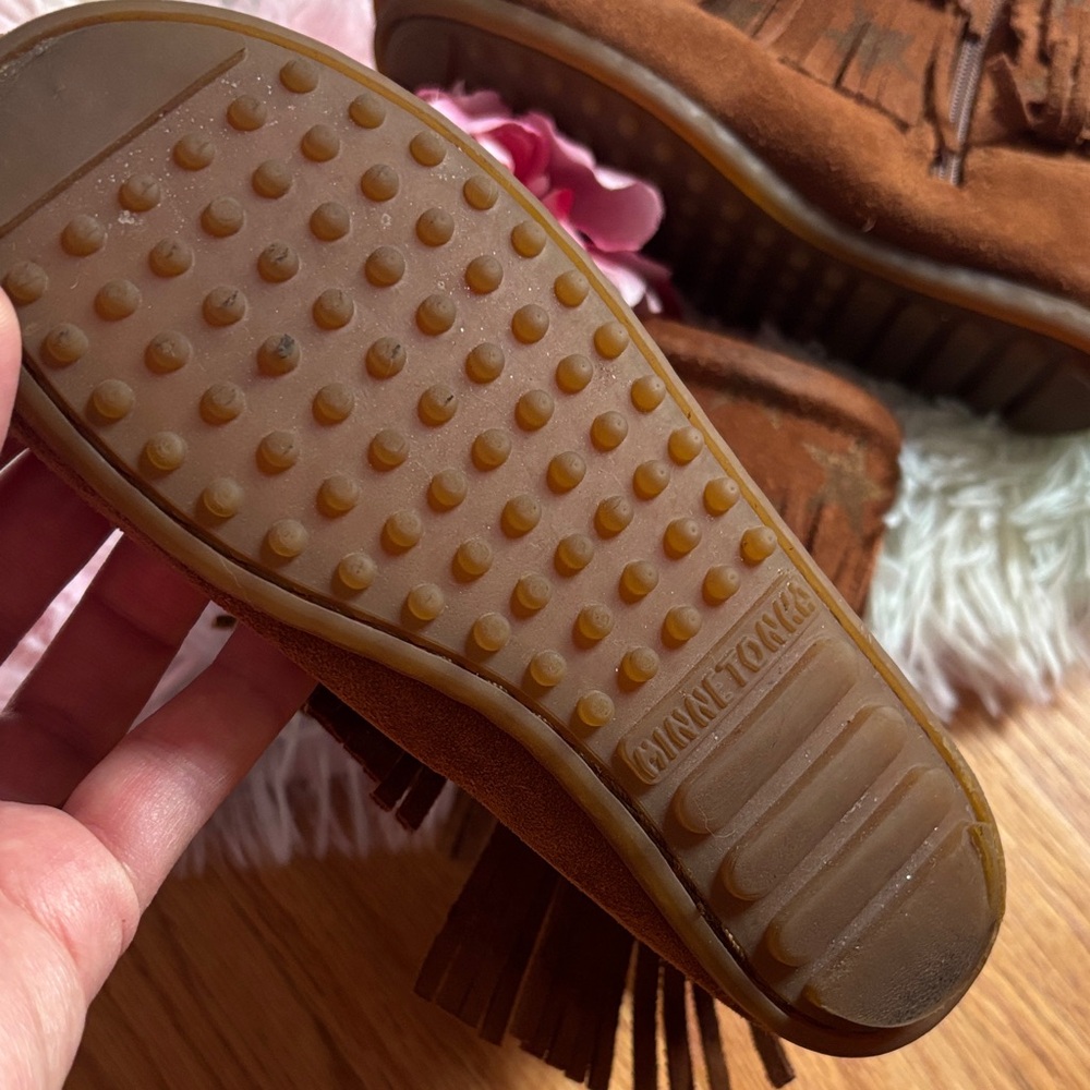 Minnetonka Tan Suede Fringe Boots - Picture 4 of 4